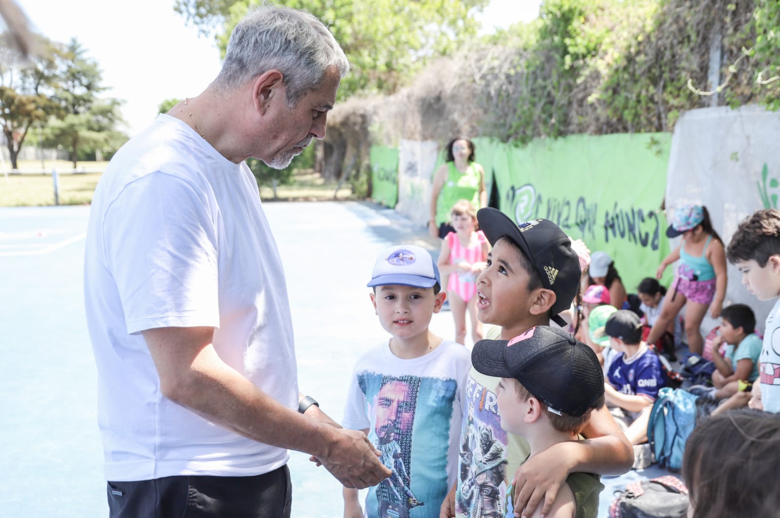 Jorge Ferraresi y Sebastian Vidal visitaron las colonias municipales